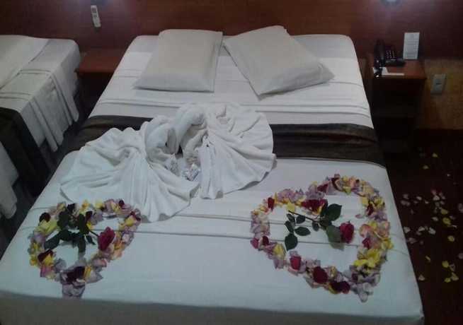 Imagen de la habitación del Hotel Rafeli. Foto 16