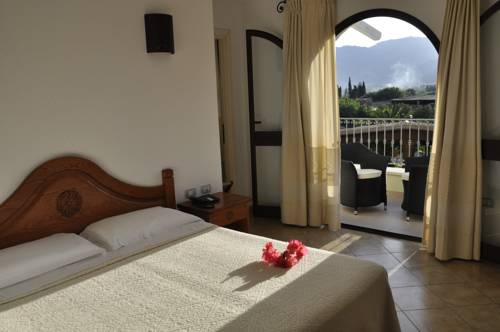 Imagen de la habitación del Hotel Raffael, Crabonaxa/Villasimius. Foto 2