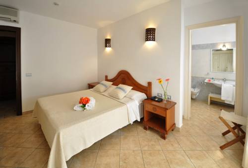 Imagen de la habitación del Hotel Raffael, Crabonaxa/Villasimius. Foto 3