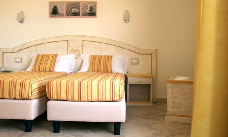 Imagen de la habitación del Hotel Raffael. Foto 6