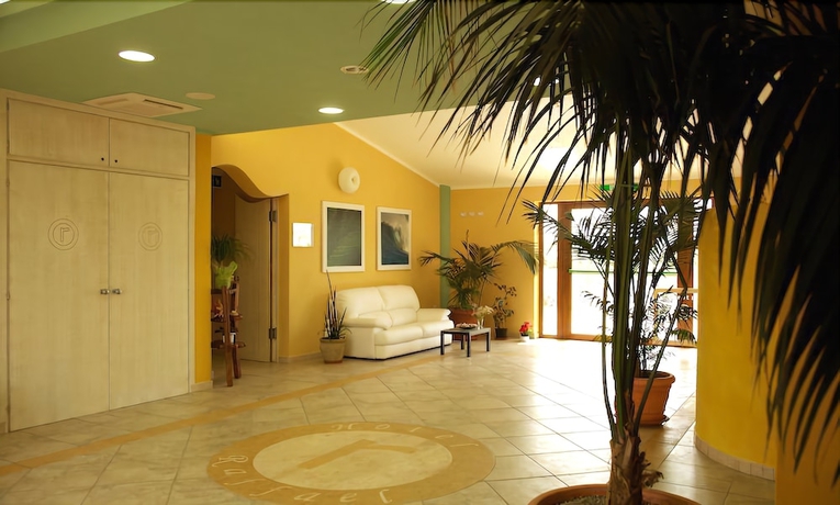 Imagen de los interiores del Hotel Raffael. Foto 14