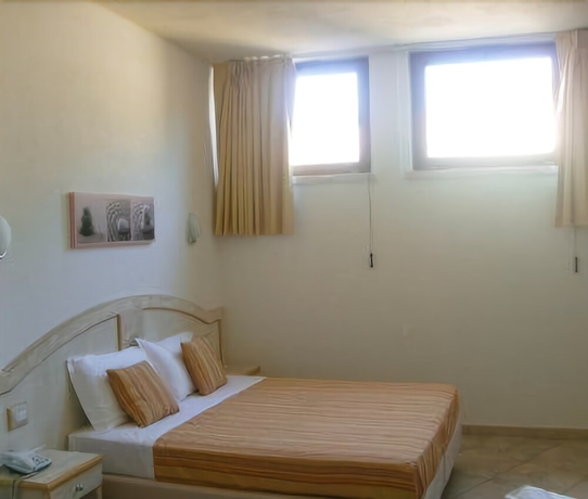 Imagen de la habitación del Hotel Raffael. Foto 8