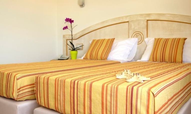 Imagen de la habitación del Hotel Raffael. Foto 9