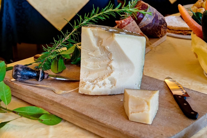 Imagen del bar/restaurante del Hotel Raffaelli Park. Foto 2