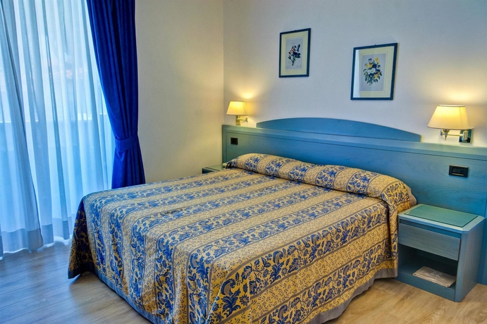 Imagen de la habitación del Hotel Raffaelli Park. Foto 9