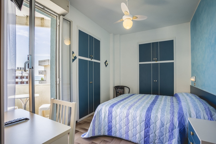 Imagen de la habitación del Hotel Raffaello, Bellaria-Igea Marina. Foto 16