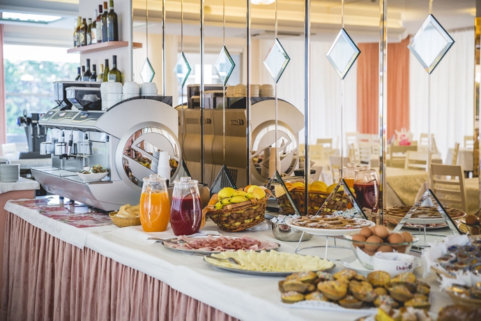 Imagen del bar/restaurante del Hotel Raffaello, Bellaria-Igea Marina. Foto 9