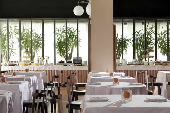 Imagen del bar/restaurante del Hotel Raffaello, Milán. Foto 4