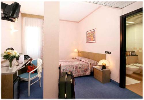 Imagen de la habitación del Hotel Raffaello, Spinea. Foto 8