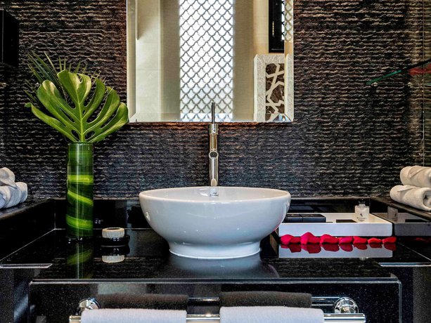 Imagen de la habitación del Hotel Raffles Al Areen Palace Bahrain. Foto 20