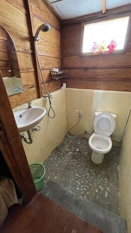 Imagen general del Hotel Raffles Inn Labuan Bajo. Foto 15