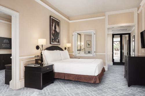 Imagen de la habitación del Hotel Raffles Le Royal. Foto 12