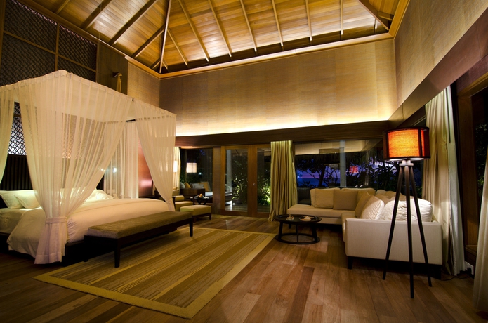 Imagen de la habitación del Hotel Raffles Maldives Meradhoo Resort. Foto 6