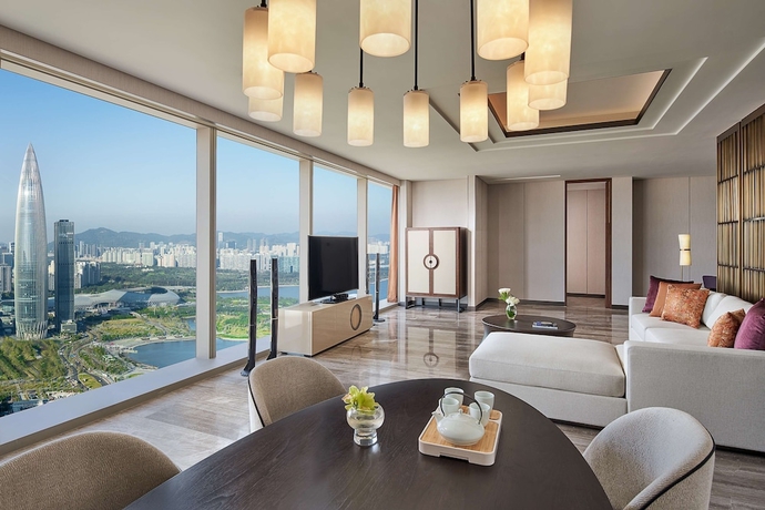 Imagen de la habitación del Hotel Raffles Shenzhen. Foto 2