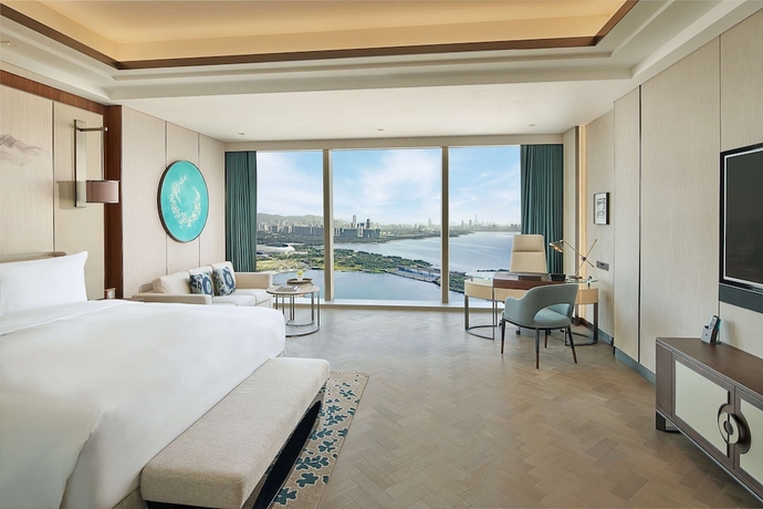 Imagen de la habitación del Hotel Raffles Shenzhen. Foto 10