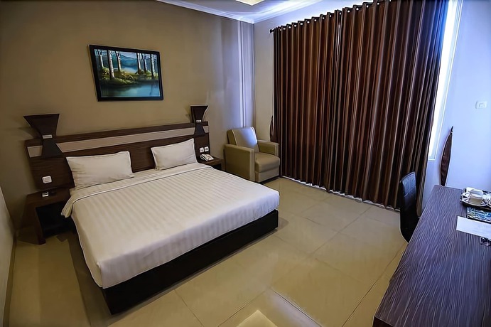 Imagen de la habitación del Hotel Raffleshom. Foto 10