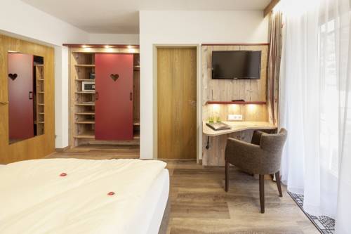 Imagen de la habitación del Hotel Raffl's. Foto 3