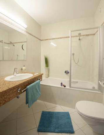 Imagen de la habitación del Hotel Raffl's. Foto 9