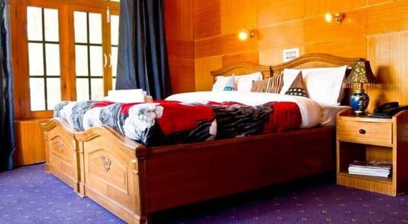 Imagen de la habitación del Hotel Rafica. Foto 8