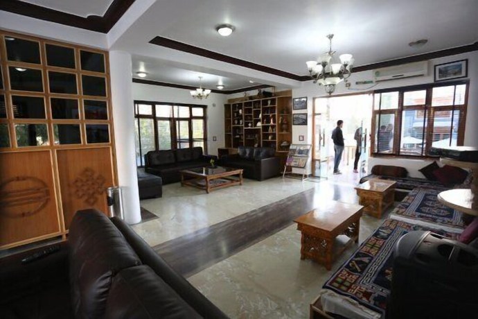 Imagen de los interiores del Hotel Rafica. Foto 18