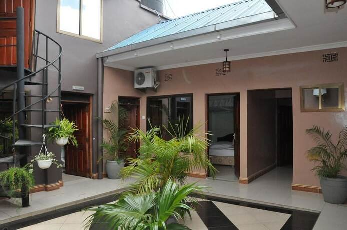 Imagen general del Hotel Rafiki Inn. Foto 12