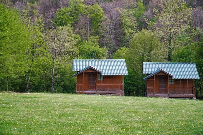 Imagen general del Hotel Rafting Camp Grand Tara. Foto 4