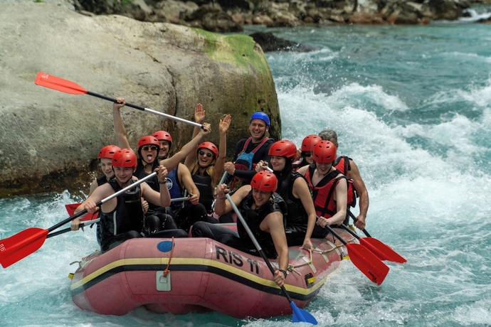 Imagen general del Hotel Rafting Camp Grand Tara. Foto 9