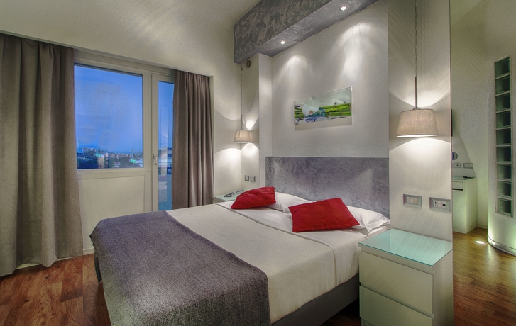 Imagen de la habitación del Hotel Raganelli. Foto 12