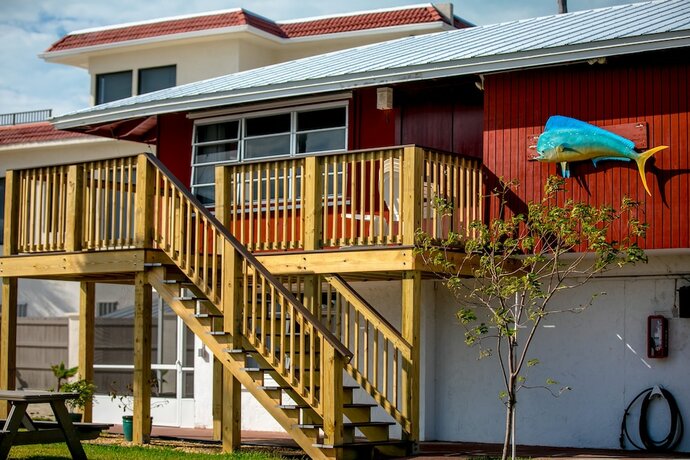 Imagen general del Hotel Ragged Edge Resort and Marina. Foto 3