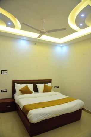 Imagen de la habitación del Hotel Raghav Inn. Foto 2