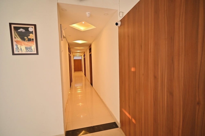 Imagen de los interiores del Hotel Raghav Inn. Foto 10