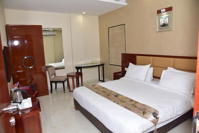 Imagen general del Hotel Raghu Mahal. Foto 9