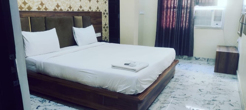 Imagen de la habitación del Hotel Raghubeer Temple. Foto 2