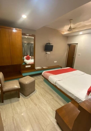Imagen de la habitación del Hotel Raghupati - Ayodhya. Foto 4