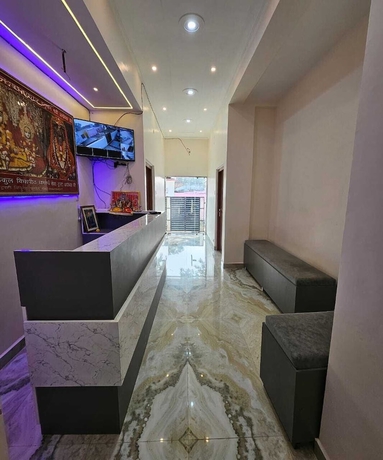 Imagen de los interiores del Hotel Raghupati Raghav Raja Ram Inn. Foto 16