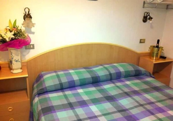 Imagen de la habitación del Hotel Ragno D\'Oro. Foto 15