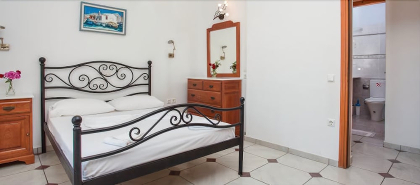 Imagen de la habitación del Hotel Ragoussis House. Foto 4