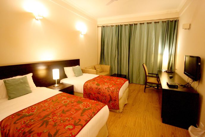 Imagen de la habitación del Hotel Rah Villas. Foto 10