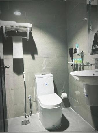 Imagen general del Hotel Raha Grand. Foto 8