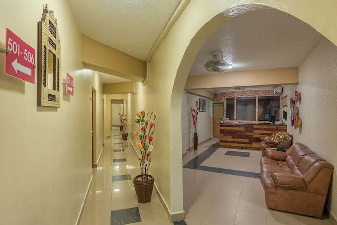 Imagen de los interiores del Hotel Raha Tower. Foto 16