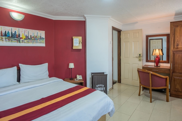 Imagen de la habitación del Hotel Raha Tower. Foto 13