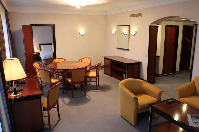 Imagen de los interiores del Hotel Rahat Palace. Foto 6