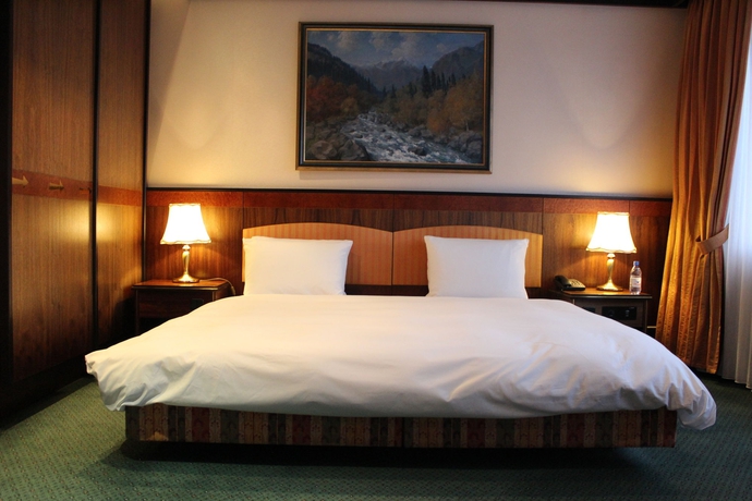 Imagen de la habitación del Hotel Rahat Palace. Foto 3