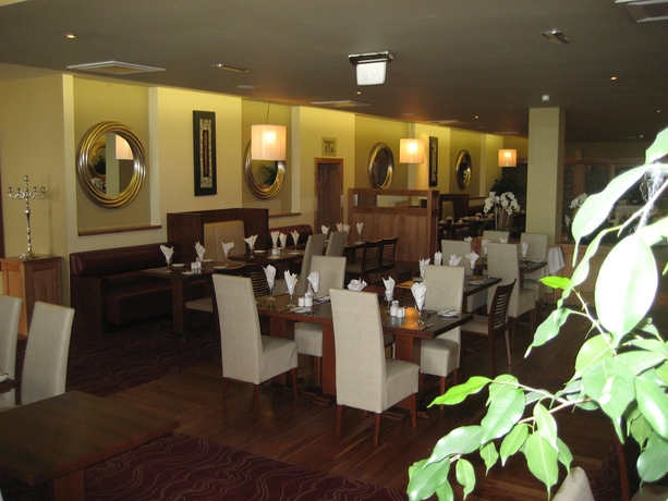 Imagen del bar/restaurante del Hotel Raheen Woods. Foto 3
