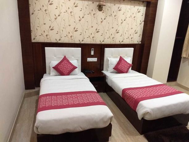 Imagen de la habitación del Hotel Rahil Palace. Foto 2