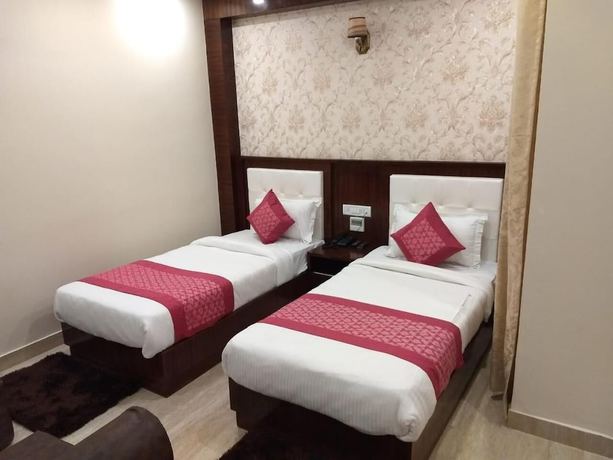Imagen de la habitación del Hotel Rahil Palace. Foto 3