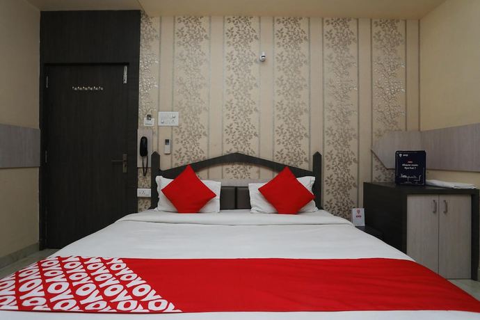 Imagen de la habitación del Hotel Rahil Palace. Foto 4