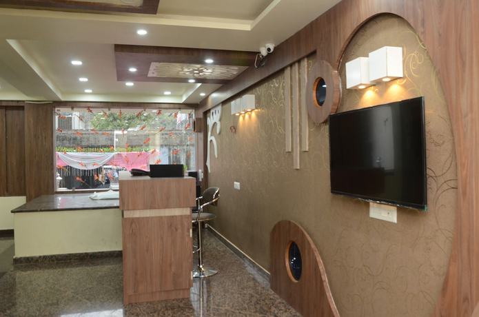 Imagen de los interiores del Hotel Rahil Palace. Foto 16