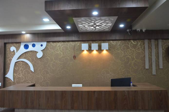 Imagen de los interiores del Hotel Rahil Palace. Foto 17