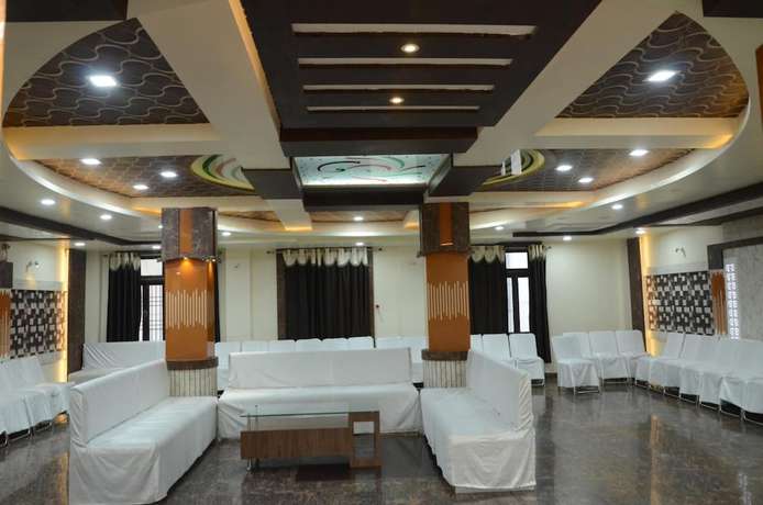 Imagen de los interiores del Hotel Rahil Palace. Foto 18